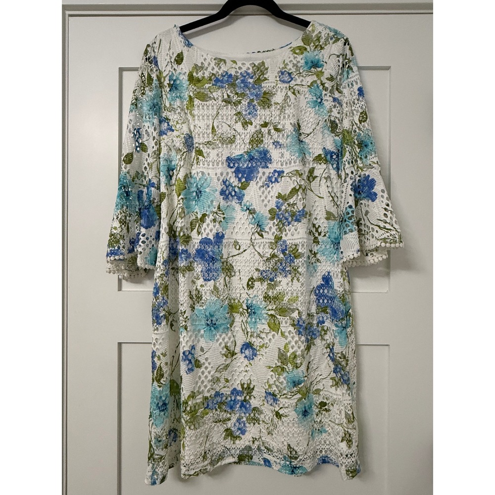 R&K Floral Lace Bell Sleeve Shift Dress White Blue Green Size 10